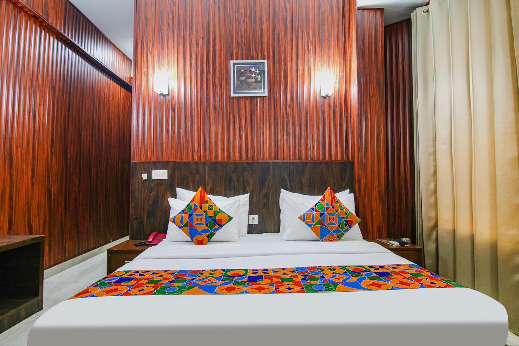 Fabhotel Prime The Rivlet Mg Road Gurgaon Zewnętrze zdjęcie