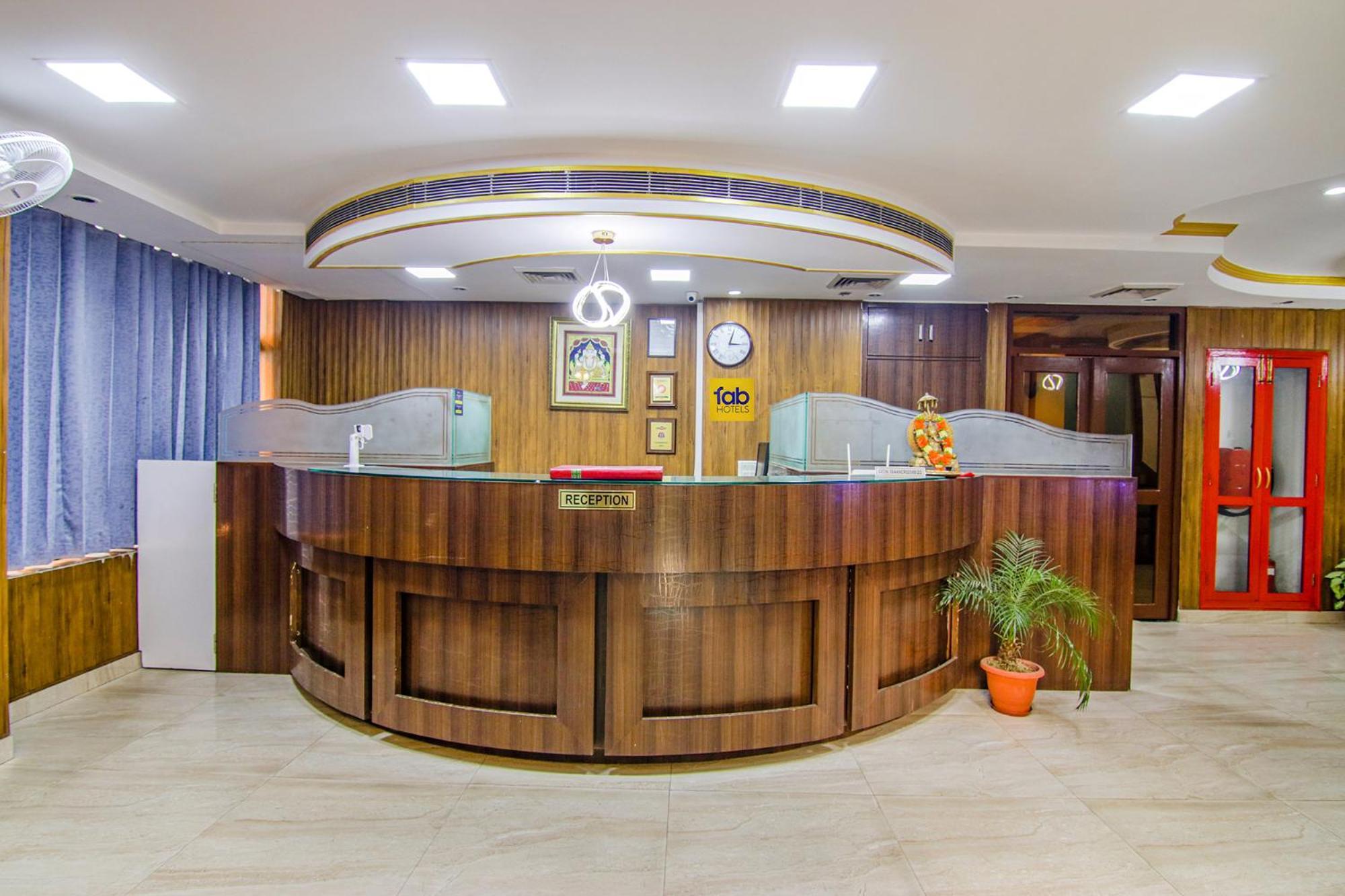 Fabhotel Prime The Rivlet Mg Road Gurgaon Zewnętrze zdjęcie